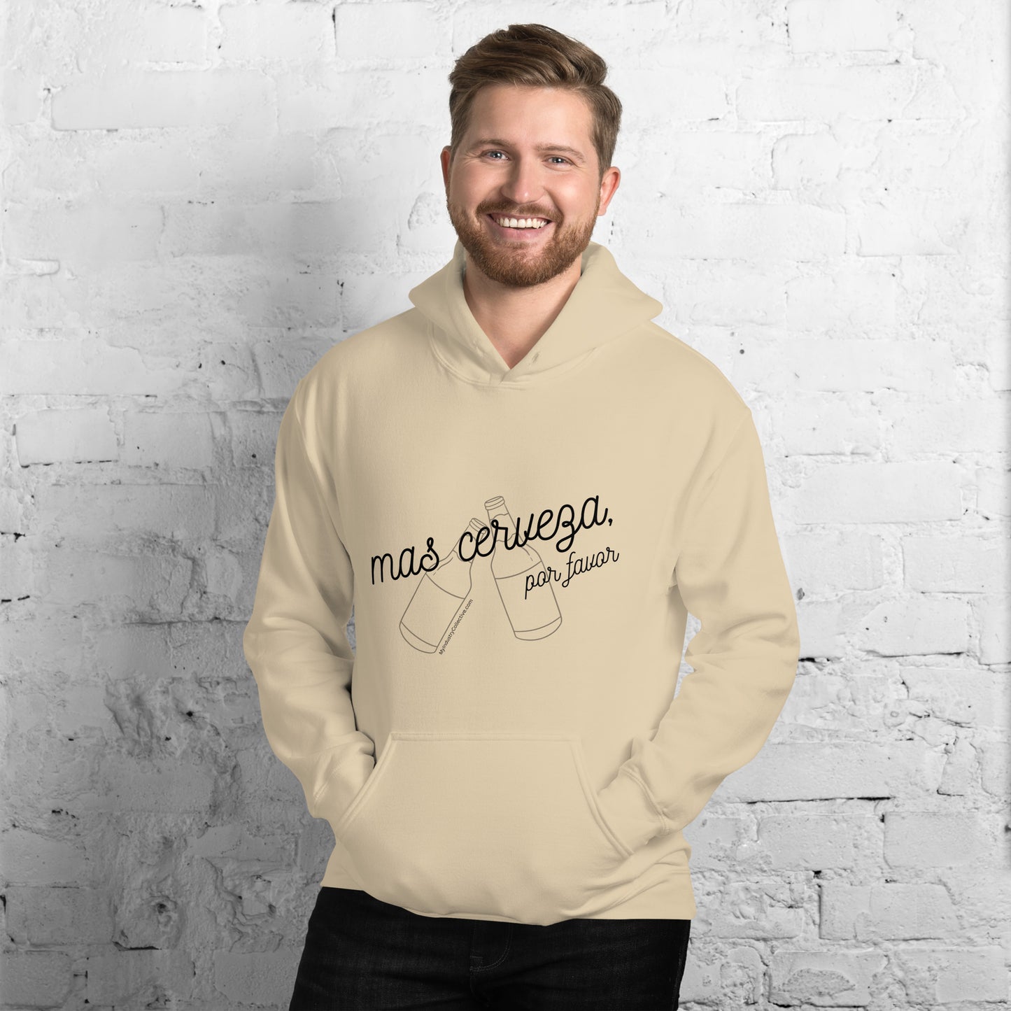 Mas Cerveza Unisex Hoodie