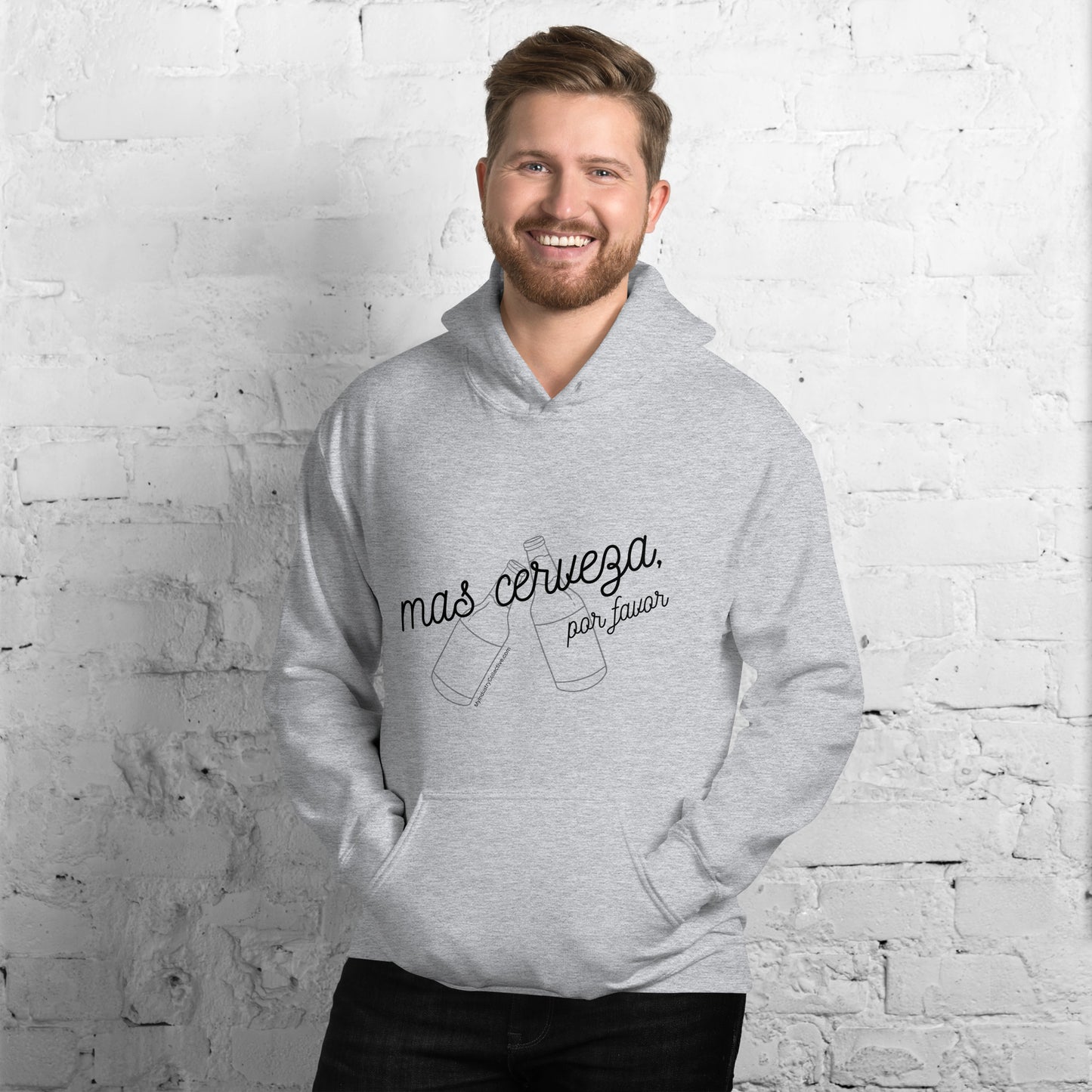 Mas Cerveza Unisex Hoodie